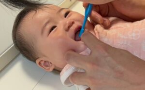 赤ちゃんの歯医者デビューはいつから？？